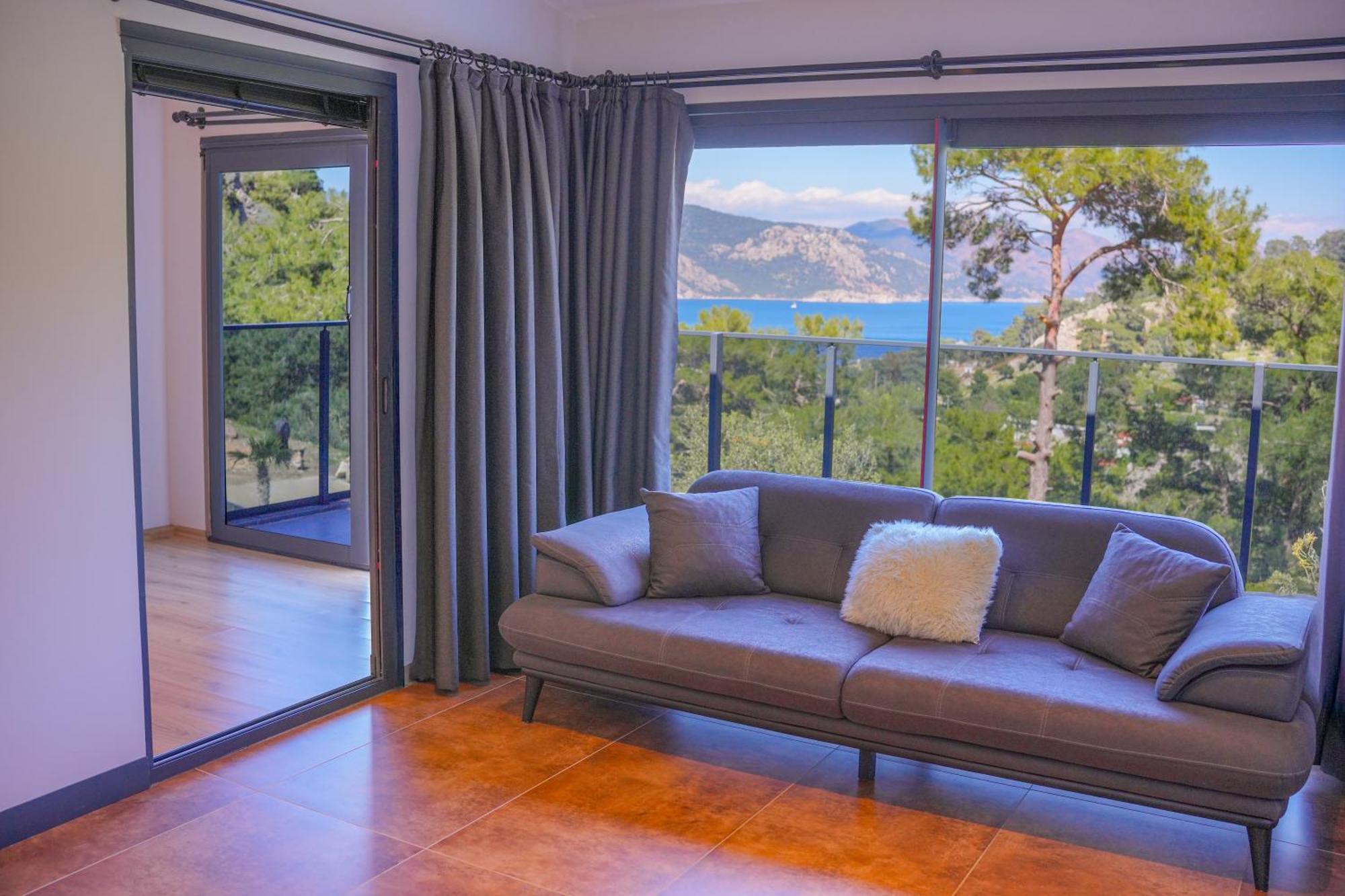 Ramitos Hotel 4*